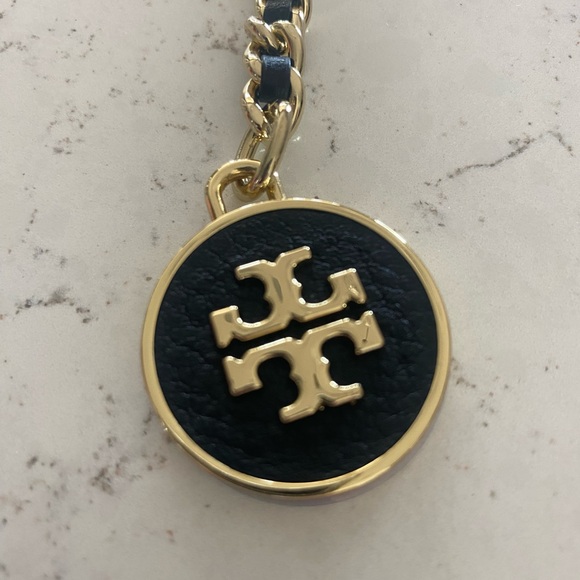 Tory Burch Gold Keychain w/ Black Mercer Leather Detail Inlay Key Fob - Picture 6 of 7